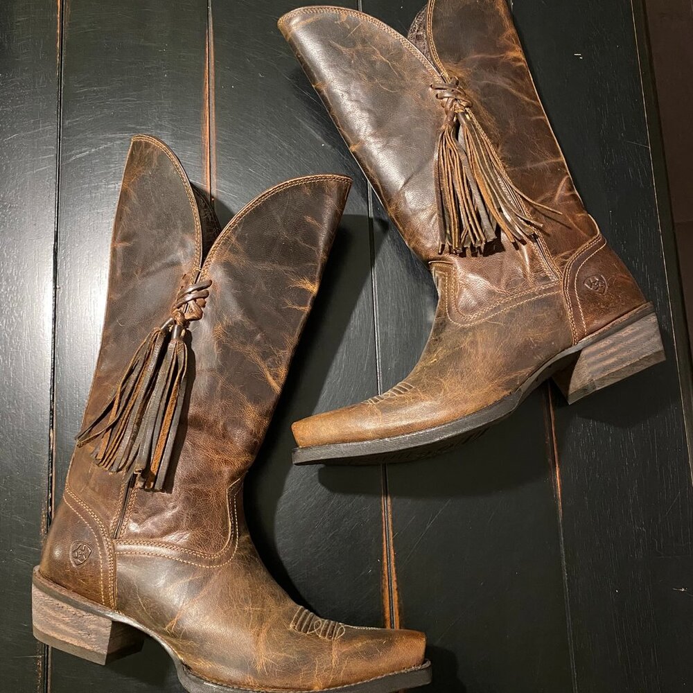 NWT ARIAT Women Western Boots Tassel Distressed  Brown Leather Sz 7 B